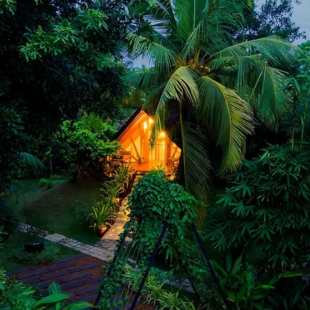 The Triangle Tangalle Exterior photo